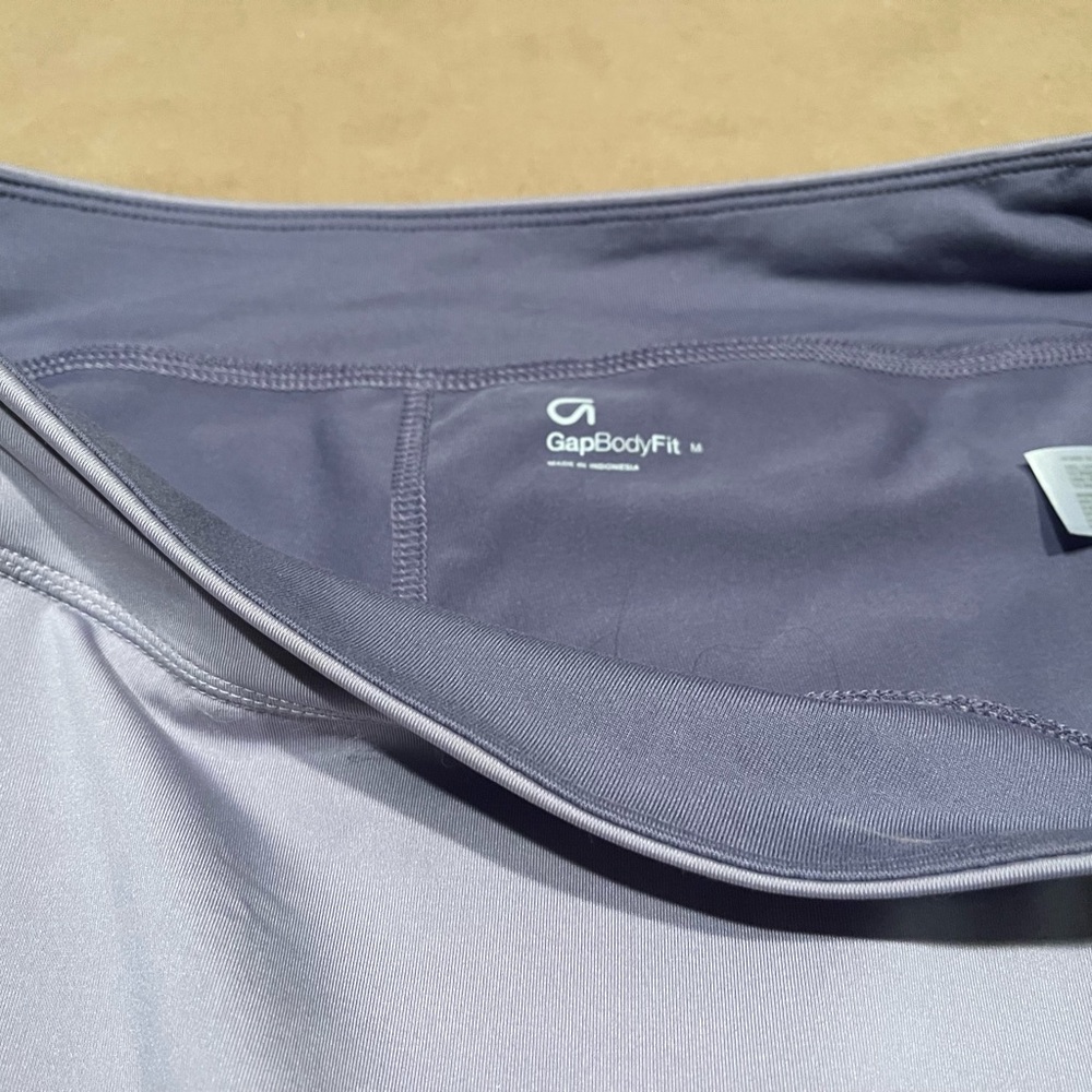Gapbody Fit skirt with side gather | Medium - Picture 7 of 10